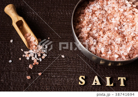 crystal himalayan salt 38741694