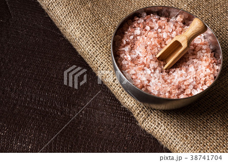 crystal himalayan salt crystal himalayan salt 38741704