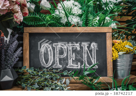 Open sign of flower shop 38742217