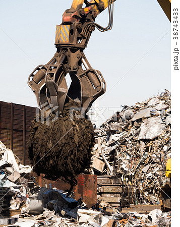 スクラップ工場 38743433