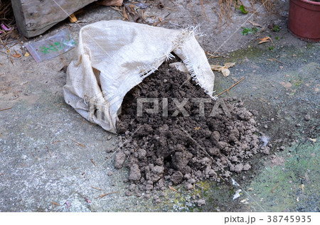 大地 地球 汚れ 38745935