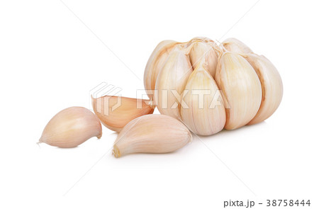 Garlic isolated on white background Garlic isolated on white background 38758444