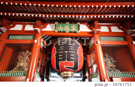 日本の東京都市景観、浅草寺・雷門（夜景） 38761752