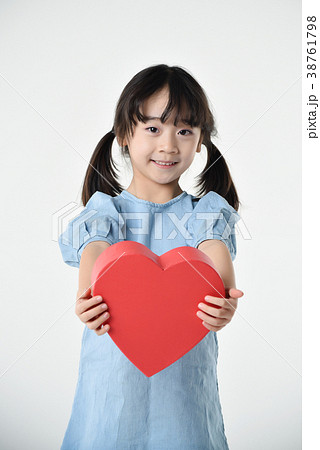 子供 韓国人 女性 38761798