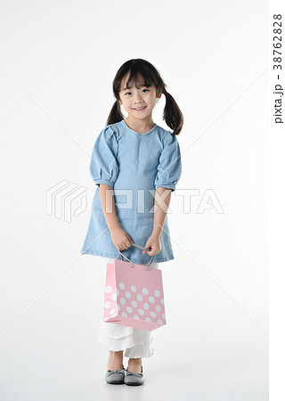 子供 韓国人 女性 38762828