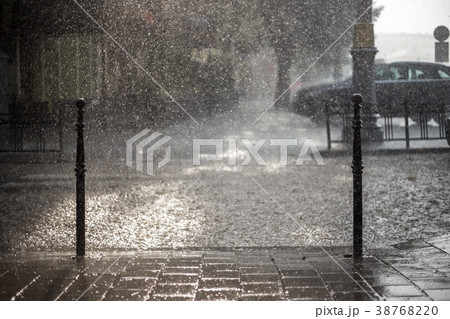 Rain in the city 38768220