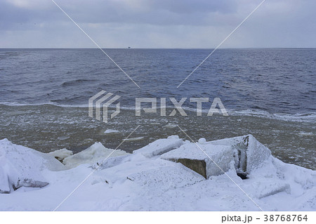 Ship on the horizon go to sea in winter Ship on the horizon go to sea in winter 38768764