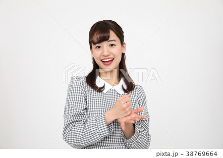 ガッテンをする学生 38769664