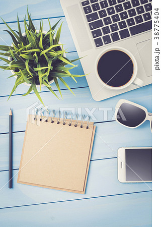 Desktop with modern laptop and smartphone Desktop with modern laptop and smartphone 38775404