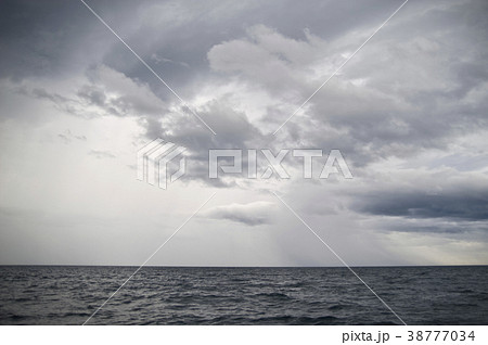 海 暗雲 韓国 38777034