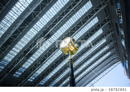 JR大阪駅の金時計 38782891