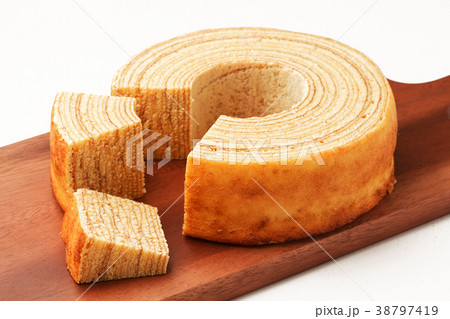 バウムクーヘン 38797419