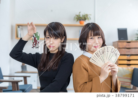 女子大生 奨学金 所得格差 女子大生 奨学金 所得格差 38799171