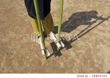 千葉県の房総のむらの竹馬 千葉県の房総のむらの竹馬 38803203