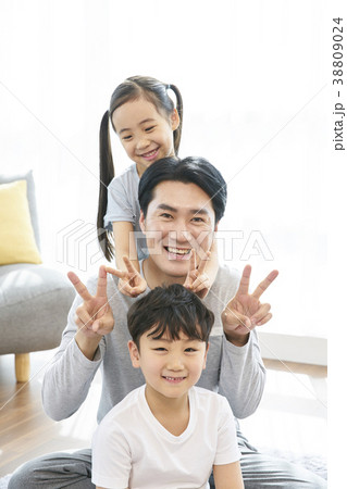 家族 ファミリー お父さん 38809024