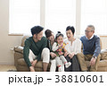 三世代家族のイメージ 38810601