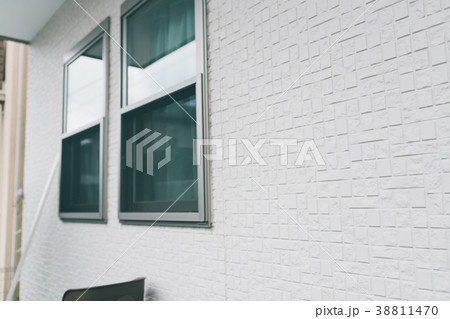 installation of an air conditioner 38811470