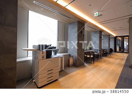 シェアオフィス ビジネス ラウンジ オフィス イメージ シェアオフィス ビジネス ラウンジ オフィス イメージ 38814550