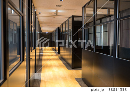 シェアオフィス ビジネス クリエイティブ オフィス イメージ 38814558