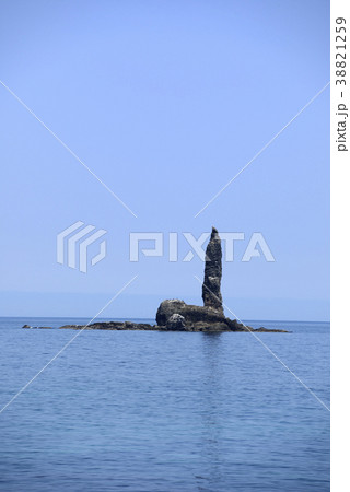 ローソク岩 38821259