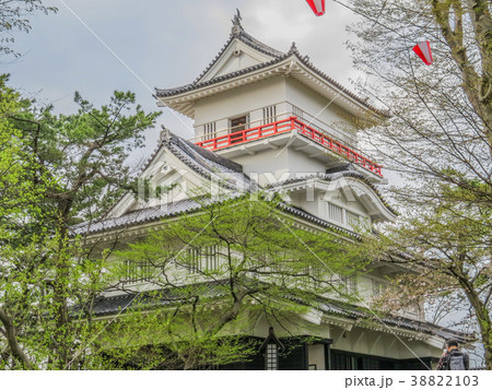 春の久保田城の御隅櫓の風景 38822103