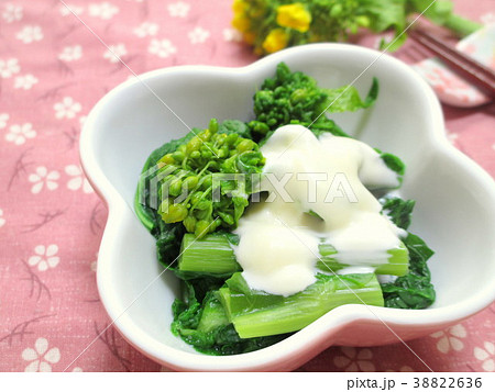 春の味覚 菜の花のサラダ 春の味覚 菜の花のサラダ 38822636