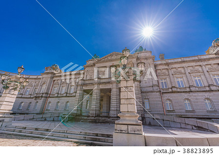 迎賓館赤坂離宮[前庭より] 38823895