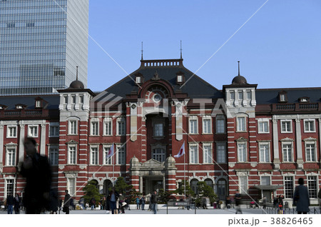 日本の東京都市景観　東京駅丸の内駅前広場リニューアル。関連P検索は東京駅前リニューアル風景写真 38826465