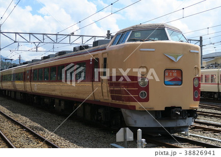 189系   特急 38826941