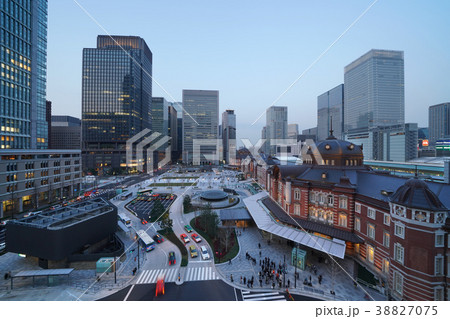 日本の東京都市景観 東京駅丸の内駅前広場リニューアル。関連P検索は東京駅前リニューアル風景写真 日本の東京都市景観 東京駅丸の内駅前広場リニューアル。関連P検索は東京駅前リニューアル風景写真 38827075