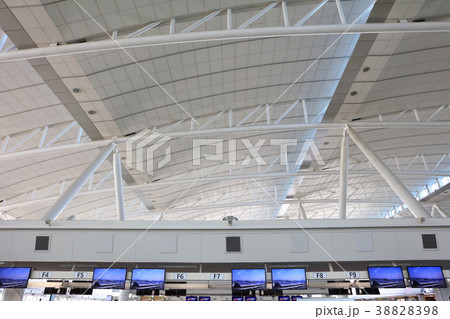 福岡空港国際線_九州の玄関口_ターミナルビル 38828398