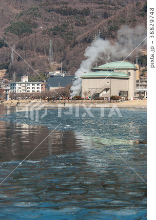 諏訪湖　間欠泉 38829748