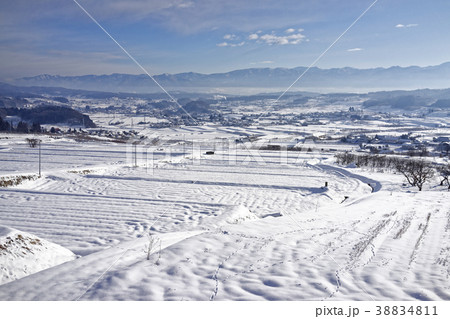 冬の飯綱町眺望 38834811