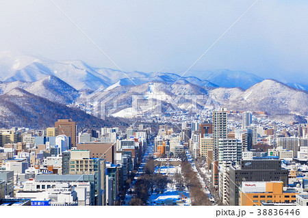 札幌テレビ塔より大倉山方面の街並みを望む 札幌テレビ塔より大倉山方面の街並みを望む 38836446