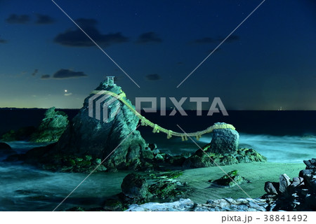 夫婦岩の夜景① 夫婦岩の夜景① 38841492
