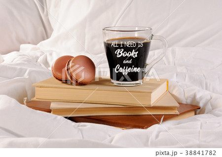 Morning cup of coffee and Macaroons cake 38841782