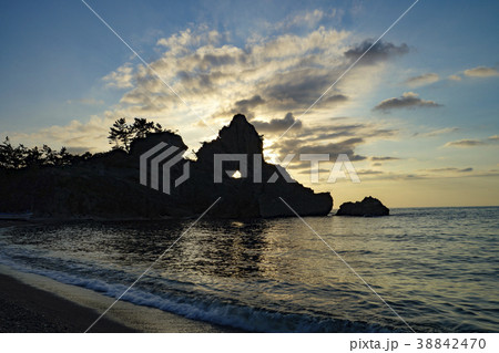曽々木海岸 窓岩 曽々木海岸 窓岩 38842470