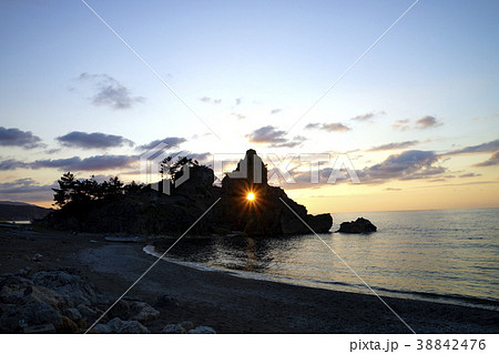 曽々木海岸 窓岩 ダイヤモンド夕陽 曽々木海岸 窓岩 ダイヤモンド夕陽 38842476