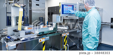 Pharmacy industry factory man worker in protective 38848303