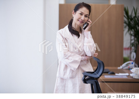 女性管理者 ビジネス 女性管理者 ビジネス 38849175