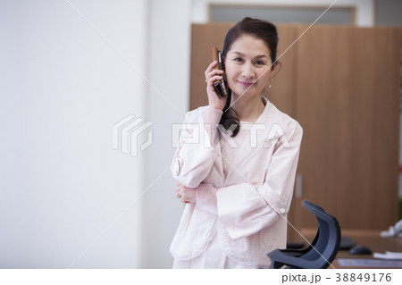 女性管理者 ビジネス 女性管理者 ビジネス 38849176