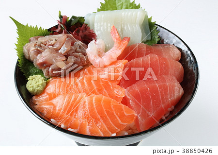 海鮮丼 38850426