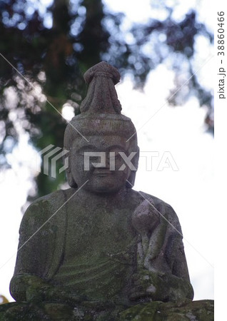 信州の文化財 名工 守屋貞治の石仏 福岡東の聖観世音菩薩像 正面半身(長野県駒ヶ根市福岡東) 信州の文化財 名工 守屋貞治の石仏 福岡東の聖観世音菩薩像 正面半身(長野県駒ヶ根市福岡東) 38860466