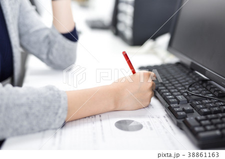 集計  校正 校閲 書類 38861163