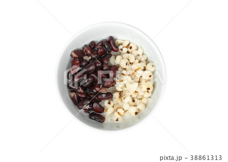 Black bean and Pivot in sweet coconut cream  38861313