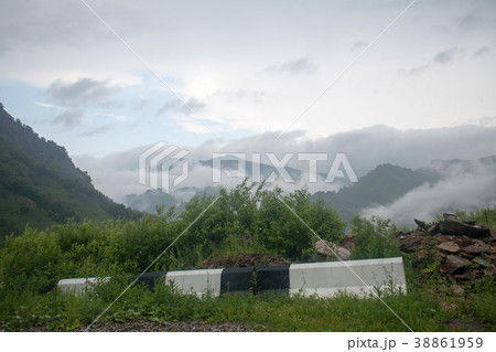 Mountain range landscape 38861959