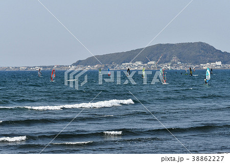 館山湾のウィンドサーフィン 38862227
