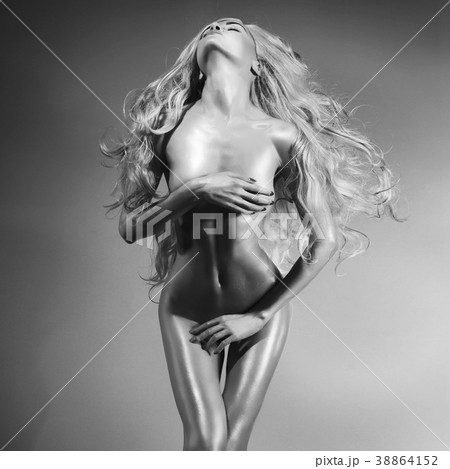 Nude sexy blonde with perfect body Nude sexy blonde with perfect body 38864152