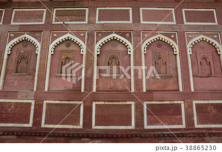 Agra Fort in Agra, India Agra Fort in Agra, India 38865230