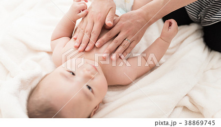 赤ちゃん 赤ちゃん 38869745